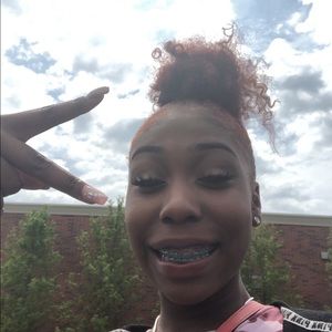 Meet your Posher, Janae